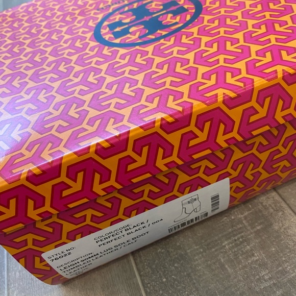 Tory Burch Heeled Black Boot - Picture 3 of 11